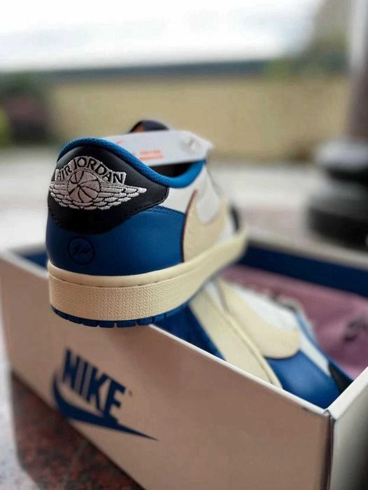 Jordan 1 _Retro _Low _OGR.44