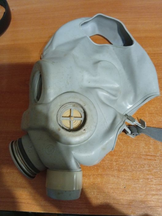 Противогаз нерехта