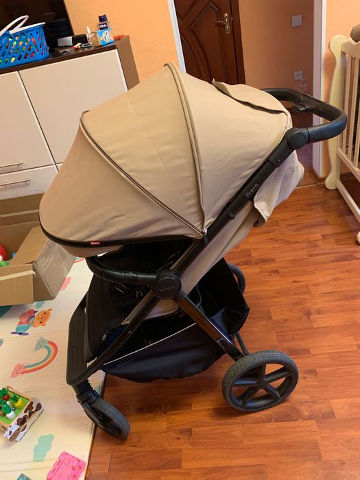 Продам прогулянкову коляску Карелло браво/ Carrello Bravo Plus CRL