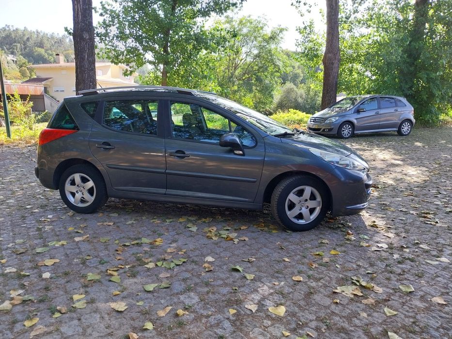 Peugeot 207 sw gasolina 1.4 foto 4