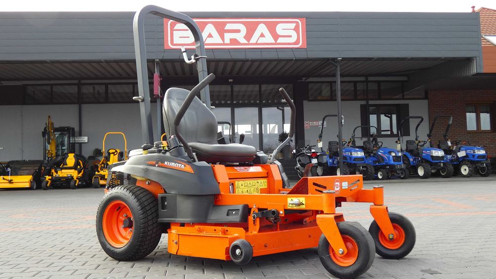 Traktor kosiarka Zero Skręt KUBOTA Z122R Kawasaki (071001.4) - Baras