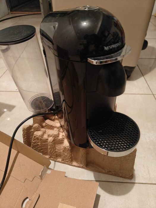 Nespresso Vertuo Plus Deluxe Black