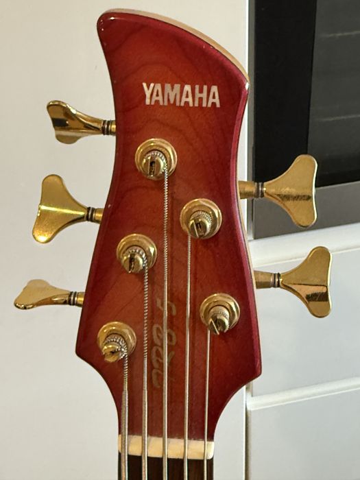 Yamaha TRB 5 Bass Made in Japan