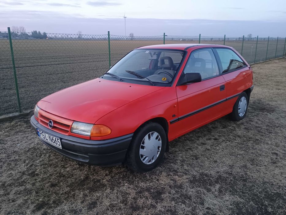 Opel Astra F 1994r 1,7D 57KM Wspomaganie Hak