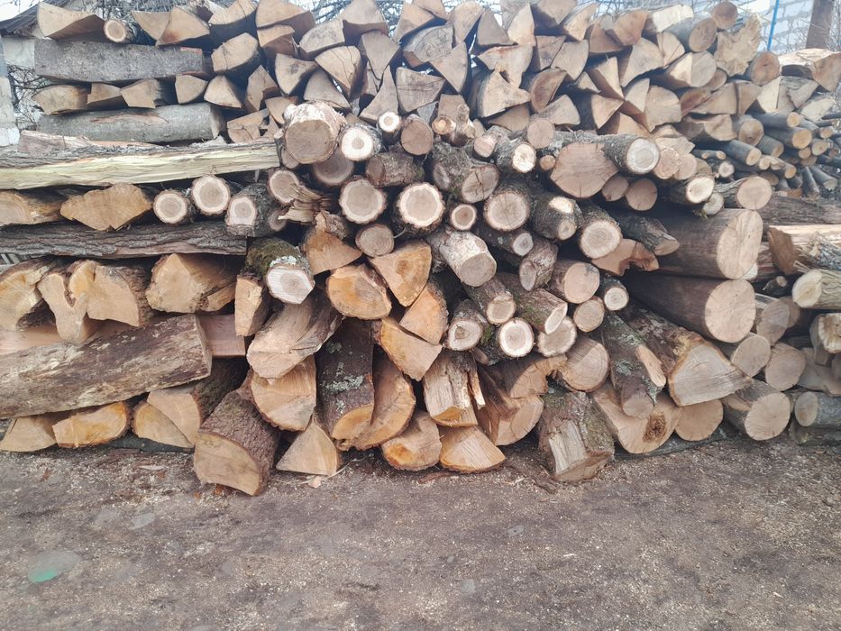 Продам колені метровка дрова
