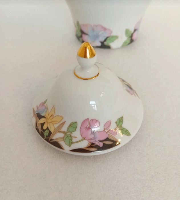 Pote Limoge pintura Asiática