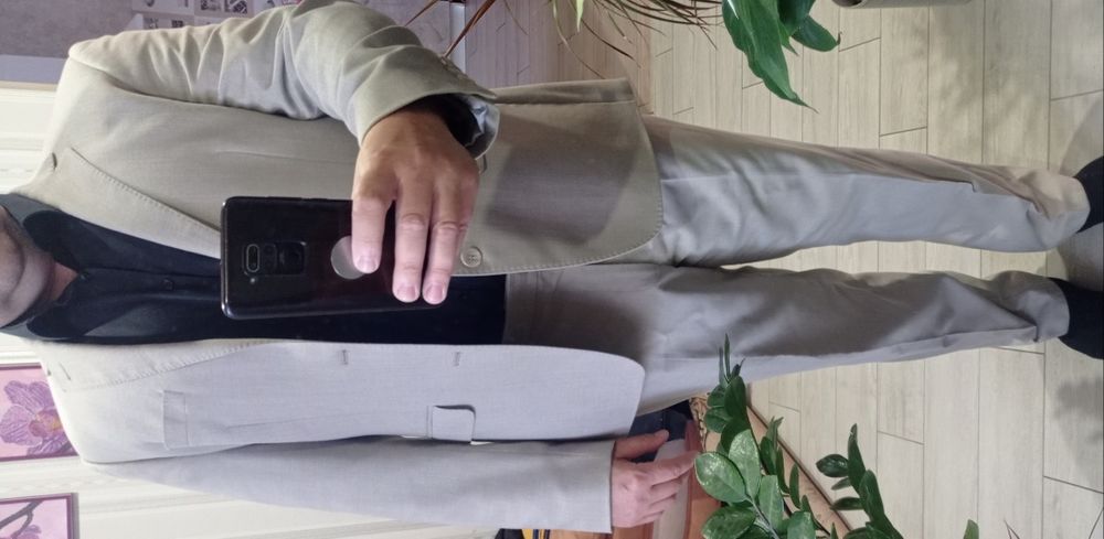 Костюм чоловічий