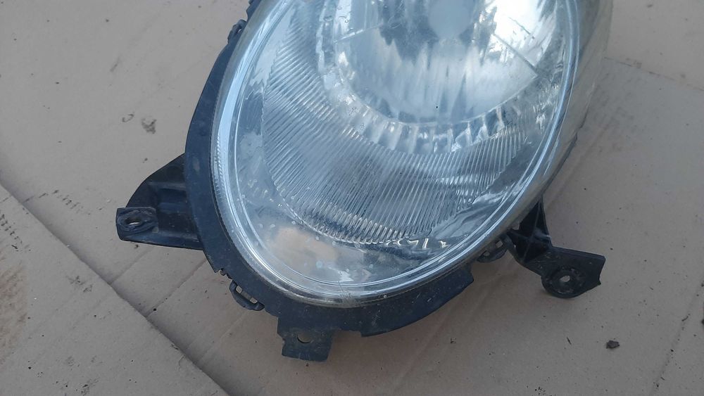 lampa przednia prawa lub lewa Nissan Micra k12 oryginał