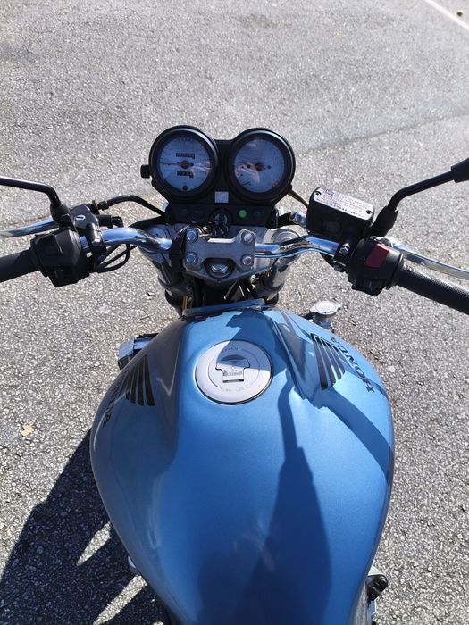 Cb600Cb 600f Hornet 
 Revisada:
- Velas NGK novas 
- Filtro de óleo or