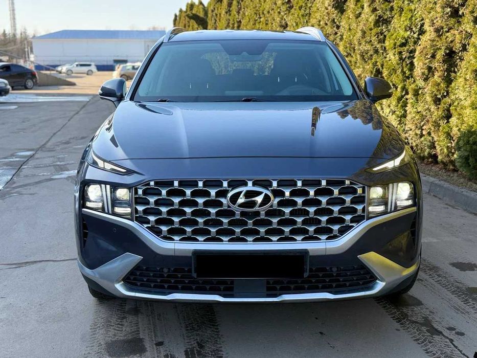 Hyundai Santa Fe 2022 року