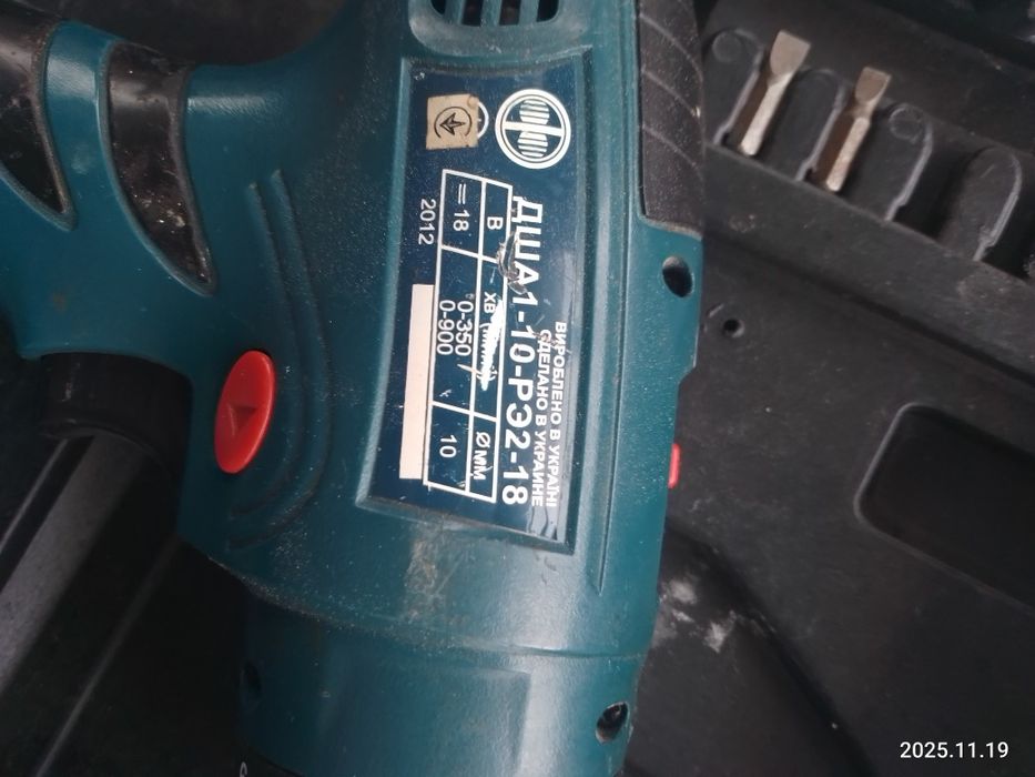 Шуруповерт ДША1-10-РЄ2-18 на запчастини