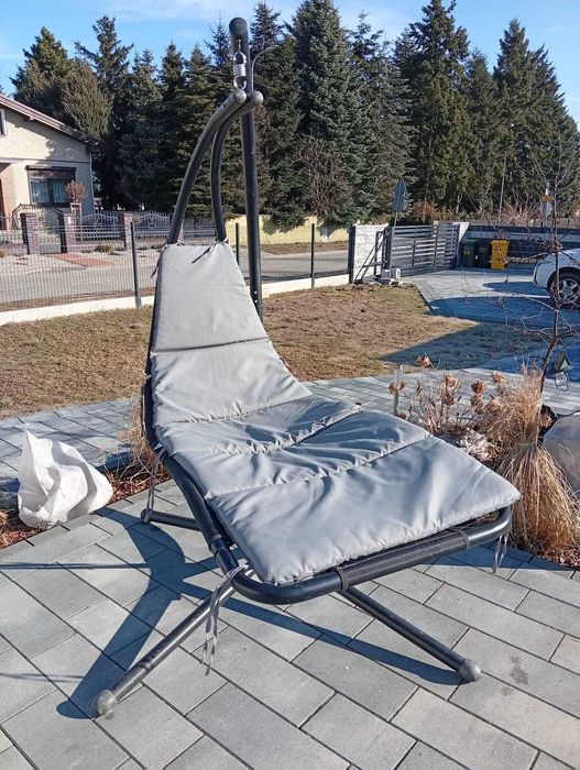 Leżak - huśtawka ogrodowa
