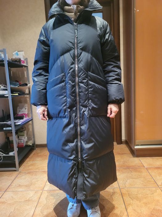 Пуховик довгий Massimo Dutti