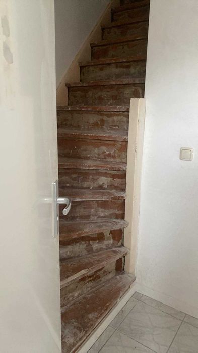 Renowacja schodów / Mebli Piaskowanie Sodowanie/ Cyklinowanie