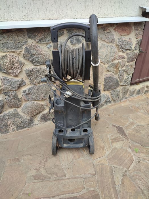 Продаю автомийку Катар .