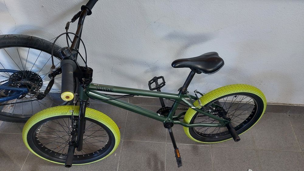 Bmx decathlon wipe