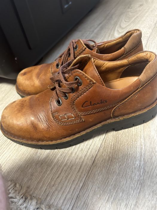 Чоловічі шкіряні туфлі Clarks Extra Wide (Made in Portugal) — Розмір 43