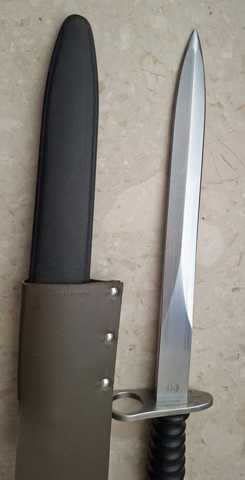 Bagnet SIG Wenger