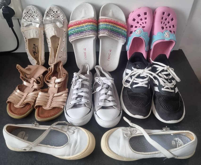 Zestaw butów dla dziewczynki buty