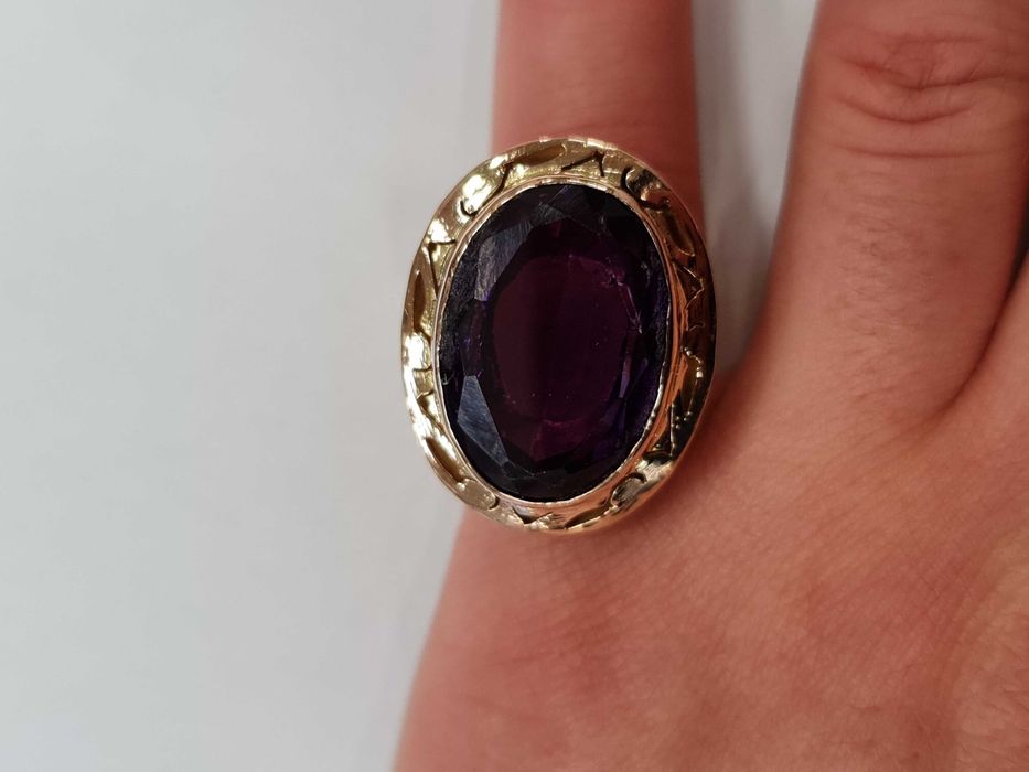 II poł. XX wieku! Złoty pierścionek/ 585/ 11.44 gram/ R19/ Aleksandryt