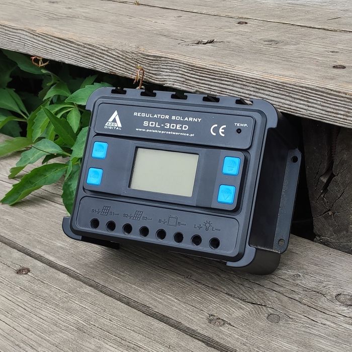 Regulator solarny SOL-30ED (Polska Produkcja)