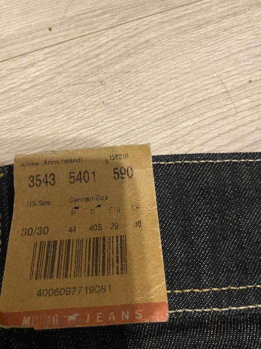 Jeansy Mustang nowe rozmiar 38