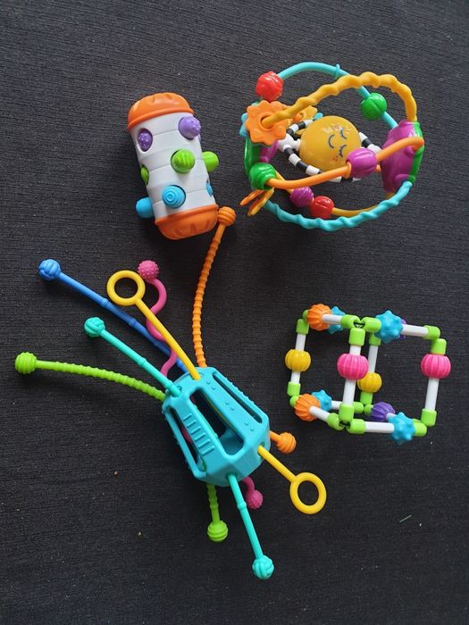 Zestaw zabawek dla niemowląt