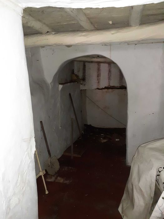 Moradia Tradicional para Recuperar no Centro Histórico de Estremoz
