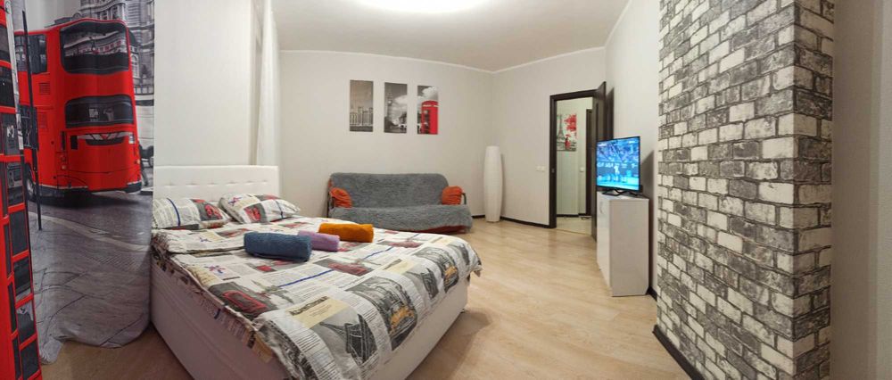 Квартира 1-к подобово, погодинно, метро Позняки, вул Мишуги 2, власник