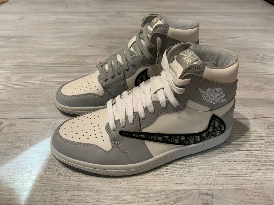 Кросівки Nike Air Jordan Dior розмір 42