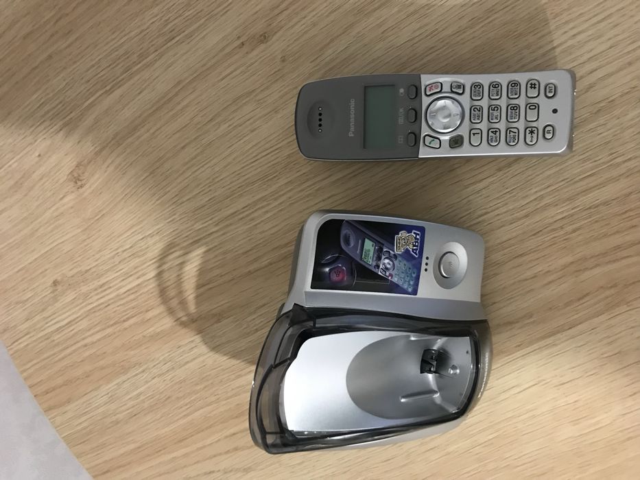 Продаеться телефон panasonic