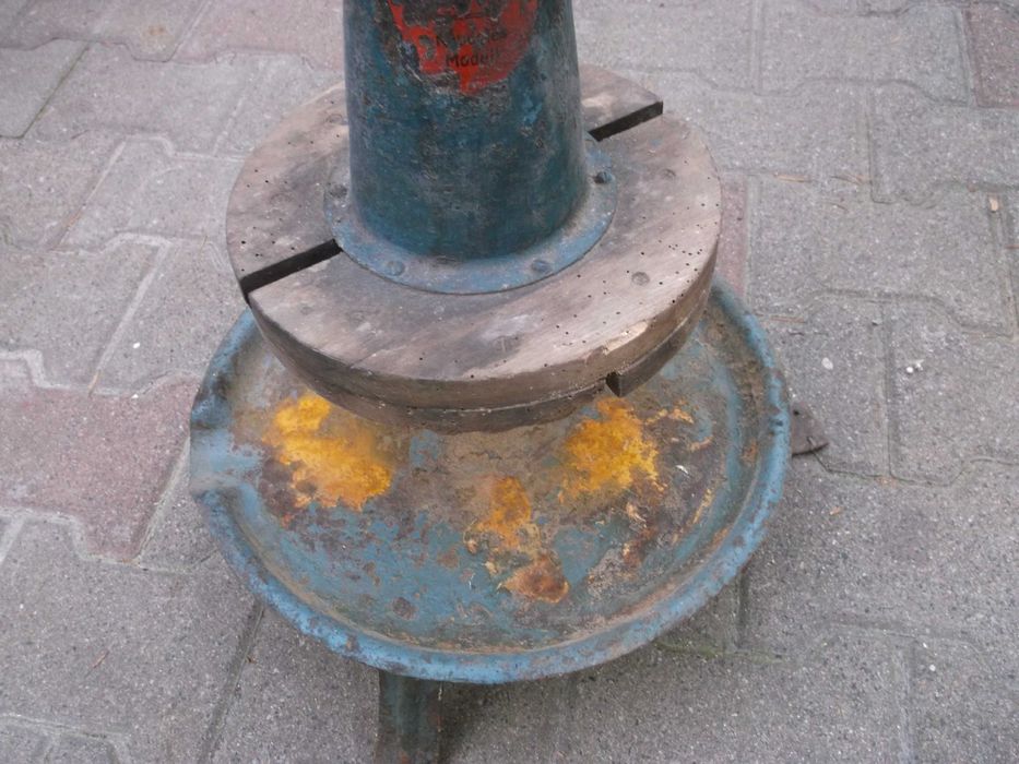 przedwojenna wyciskarka prasa do owoców