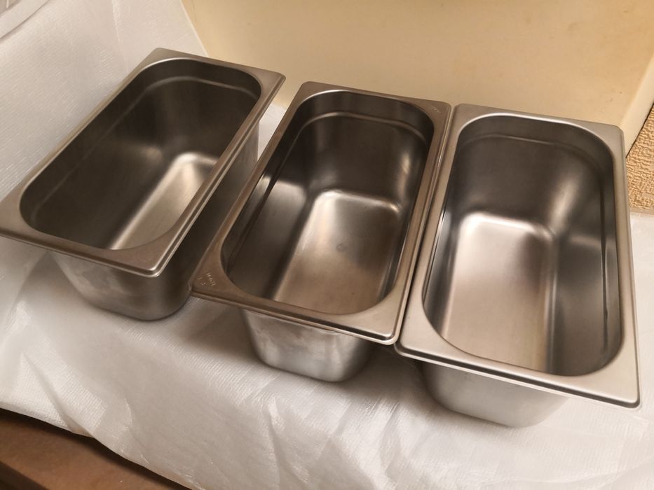 Pojemnik ze stali nierdzewnej 1/3