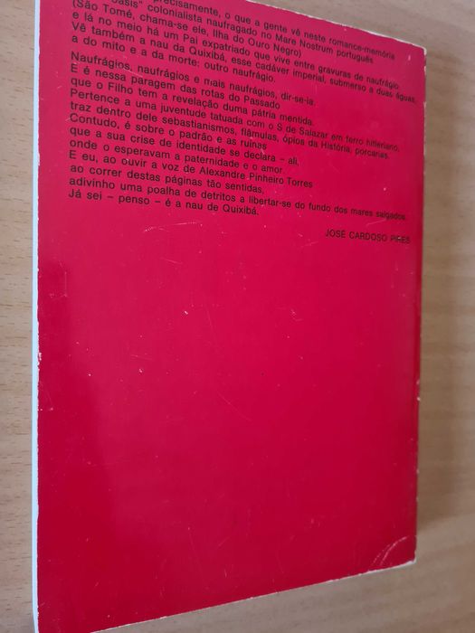 Livro "A Nau de Quixibá" de Alexandre Pinheiro Torres