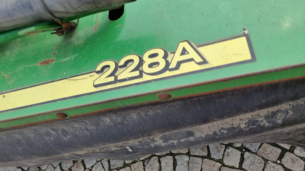 John Deere Kosiarka John Deere 228A 3m
