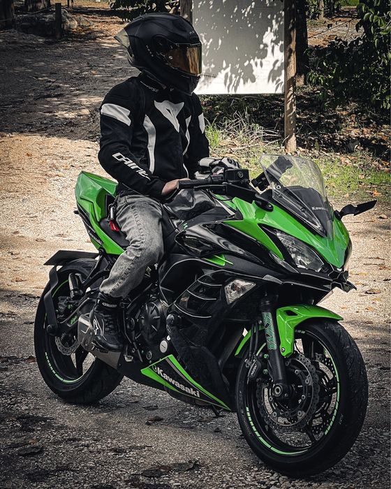 Kawasaki Ninja 650 2017 (Livrete A2)
