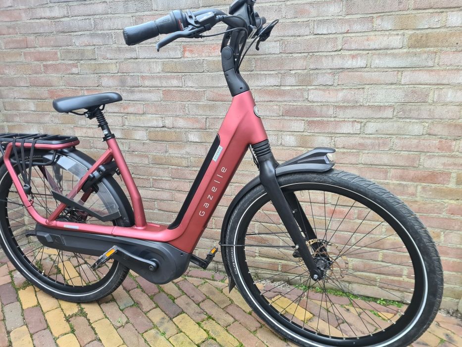 Rower Elektryczny Gazelle Avignon C8