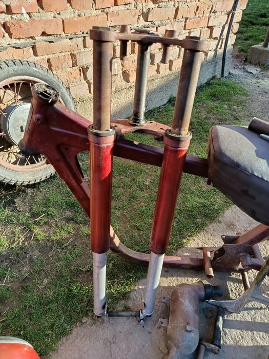 Передня вилка ява 634-638,чезет,старушка