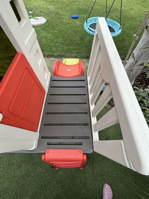 Smoby domek na palach zjeżdżalnia drabinka