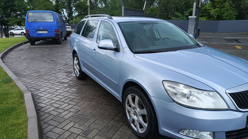 Skoda Octavia 2009 VIN TMBKK61Z8A2075831 фото оголошення 3 з 6