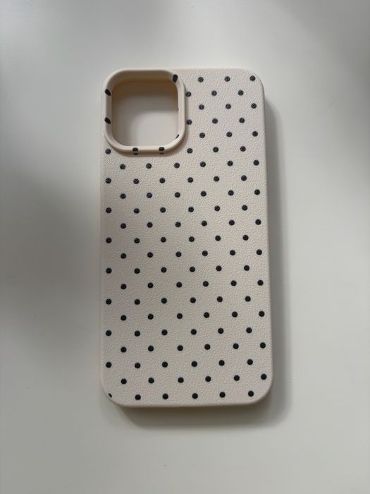 Case iPhone 12 | kremowy w czarne kropki