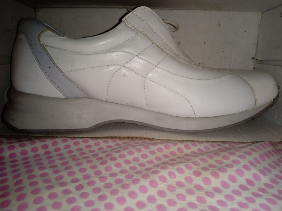 Мужские кроссовки