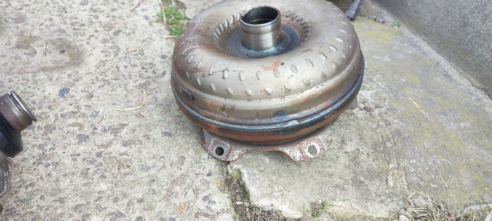 Коробка з щепленням  BMW  X3