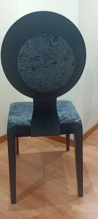 6 cadeiras La Sénia
Estofos preto
Estofos imp