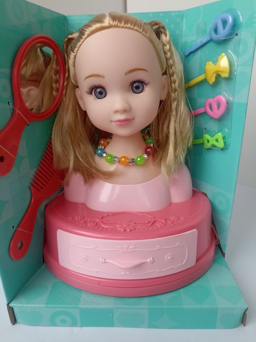 Набір стиліста "Маленька модниця" в коробці, манекен для зачісок