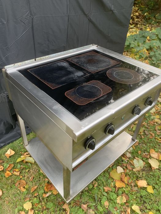 Kuchnia elektryczna ceramiczna 4 pola KROMET