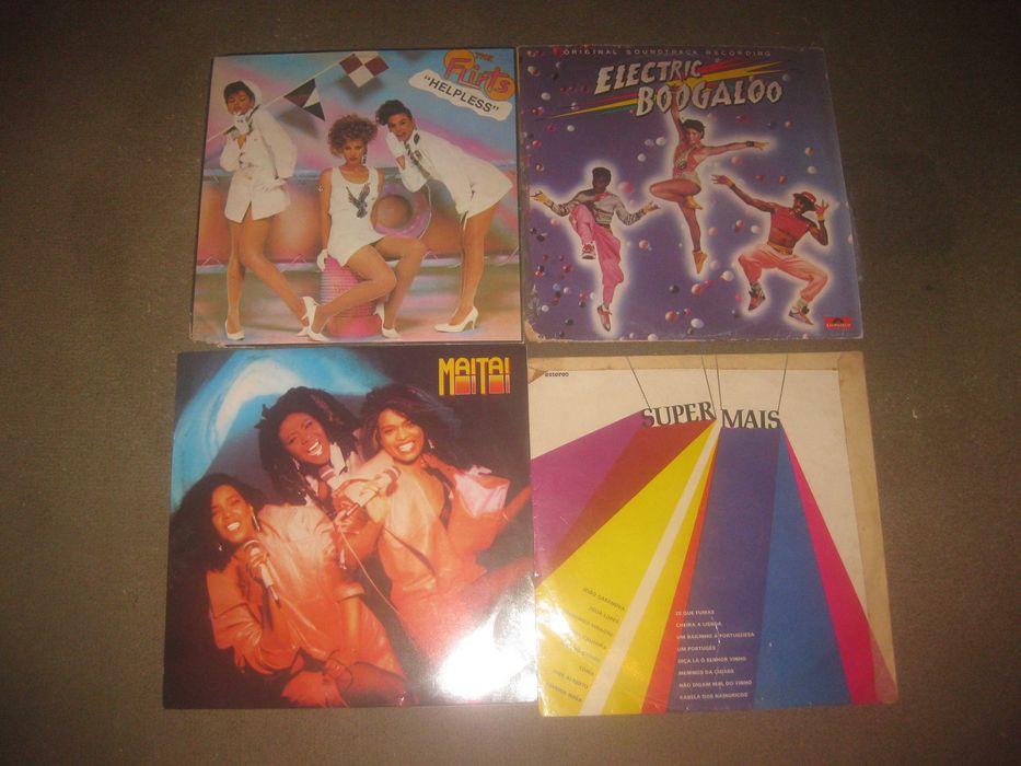 Lote de 20 Discos em Vinil LP 33 rpm