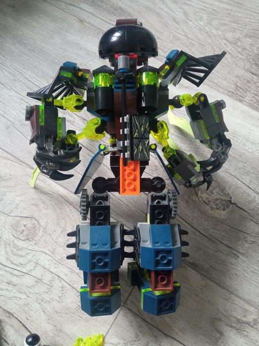 LEGO Ninjago 70737 Starcie tytanów
