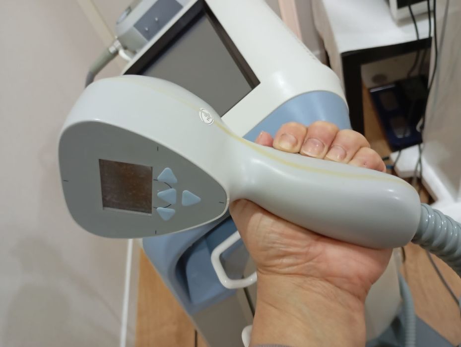 Radiofrequência em simultâneo com Ultrassom. Equipamento de Excelência