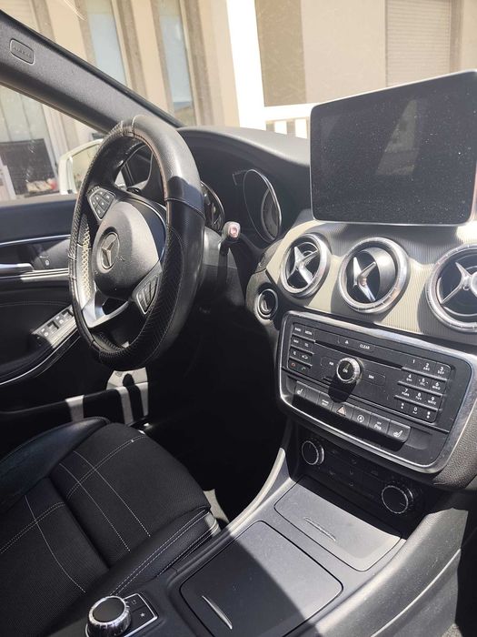 Mercedes-Benz Cla 220